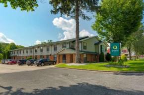 Гостиница Quality Inn  Ли